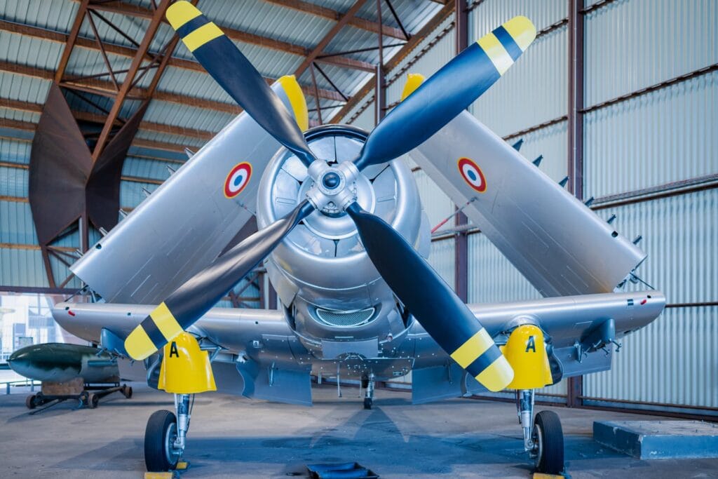 Avion Douglas AD-4NA Skyraider